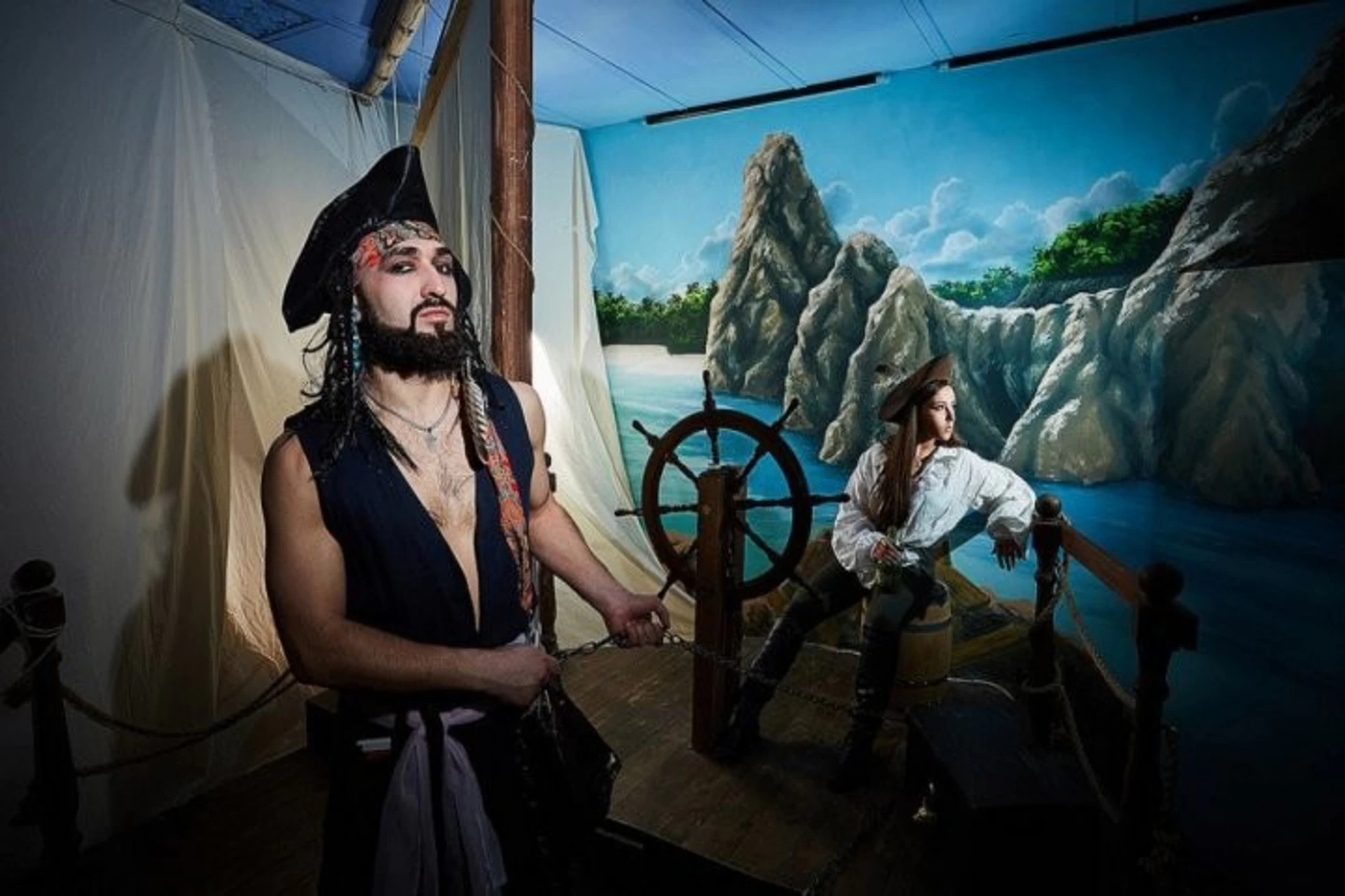 Пиратская квест игра. Квест пираты Карибского моря. Квест комната пираты Карибского моря. Квест пираты Карибского моря для детей. Квест пираты Карибского моря Москва.